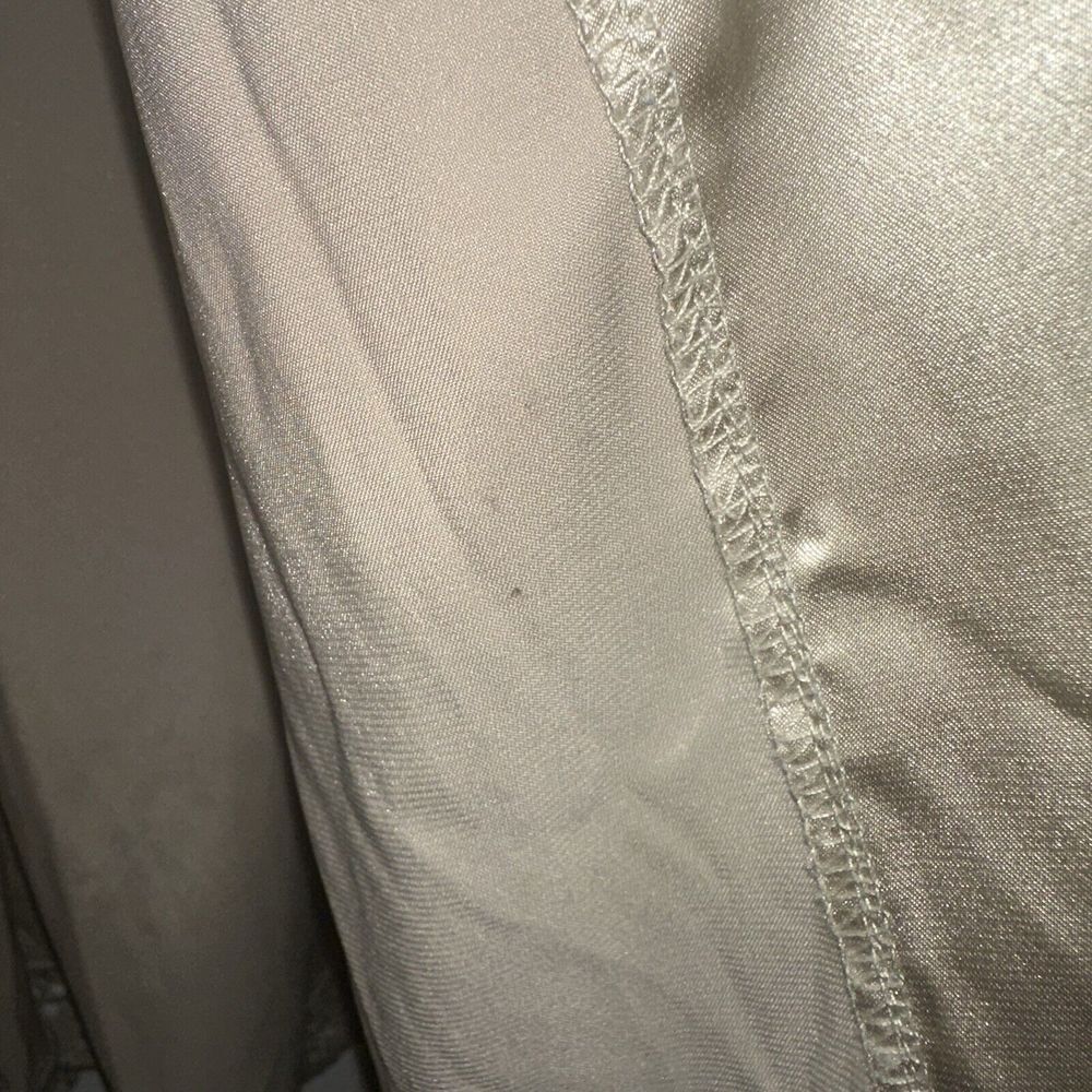 Birdy‎ Grey Claudine Lace Robe Shiny Satin Neutral Champagne Size XL/XXL - Picture 11 of 13